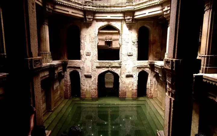 Adalaj Stepwell