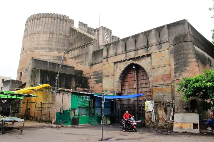 Bhadra Fort and Teen Darwaja