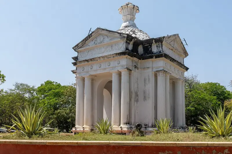 Bharathi Park and Aayi Mandapam