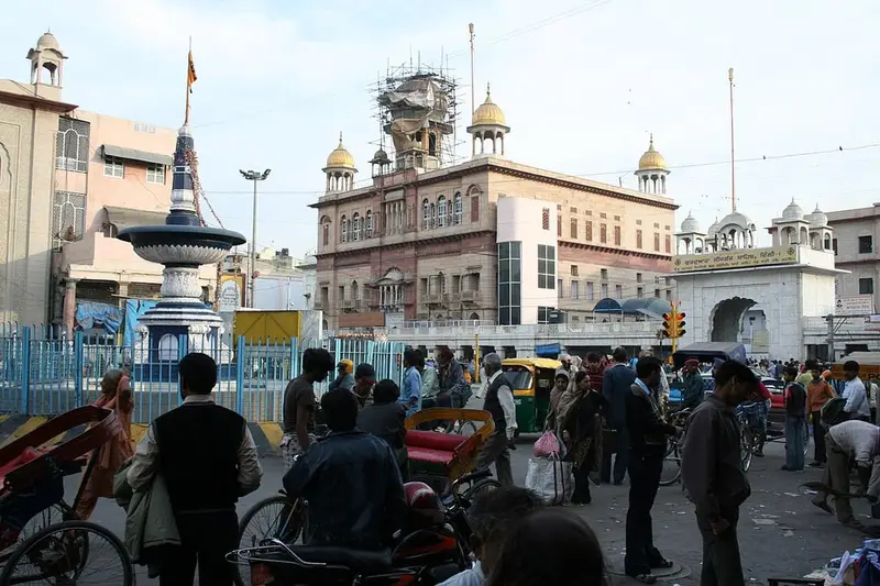 Chandni Chowk and Sis Ganj Gurdwara