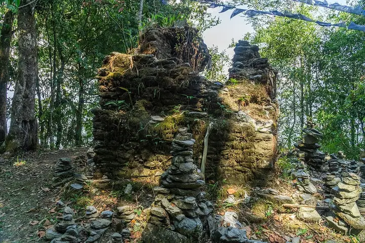 Damsang Fort