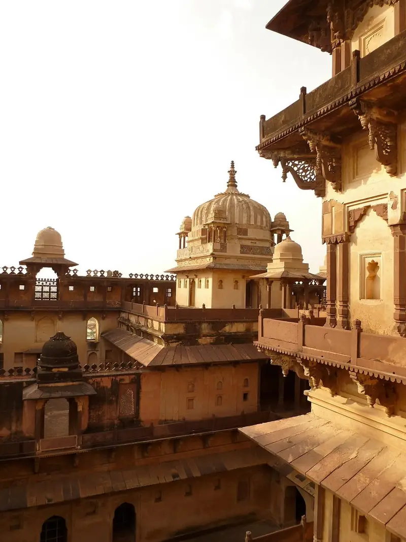 Datia Palace (Bir Singh Palace)