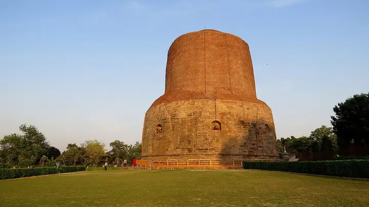 Dhamek Stupa and the Deer Park