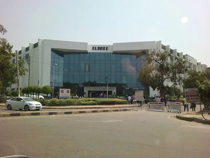 Elante Mall