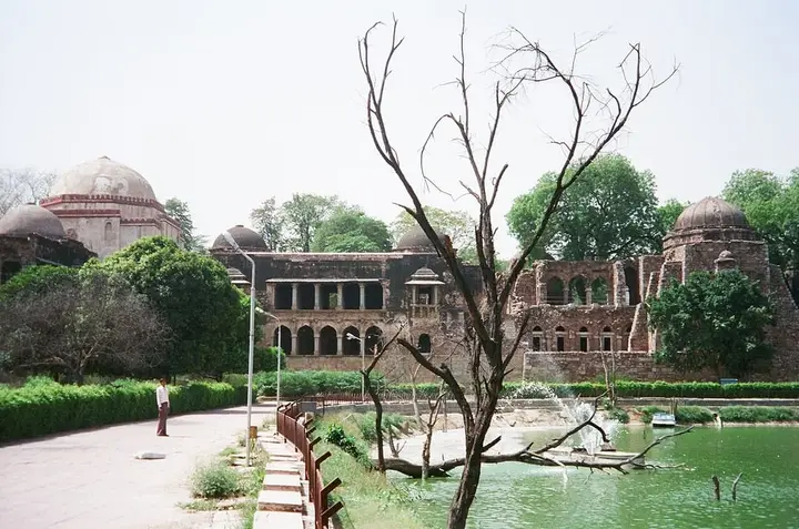 Hauz Khas Fort and Deer Park