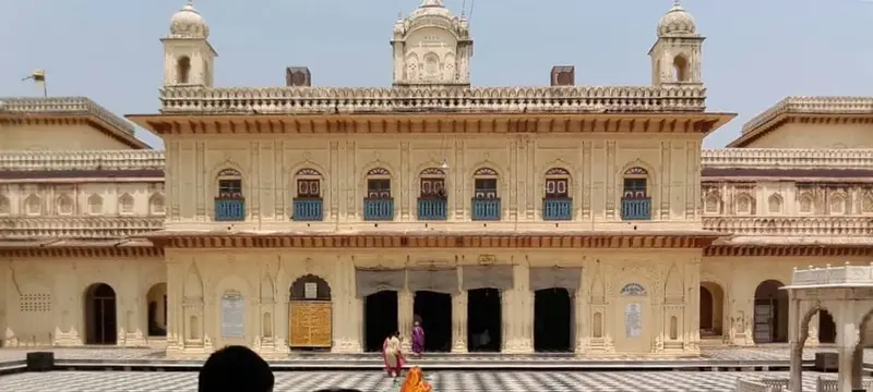 Kanak Bhawan and Dashrath Mahal