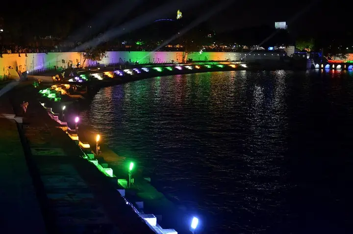Kankaria Lake