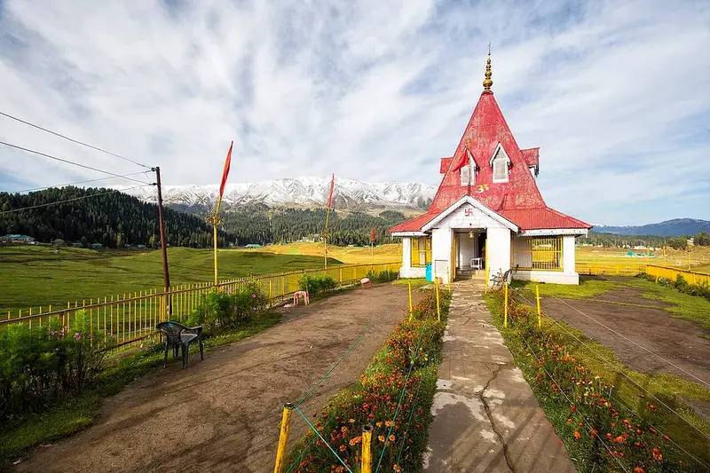 Gulmarg meadow and Maharani Temple