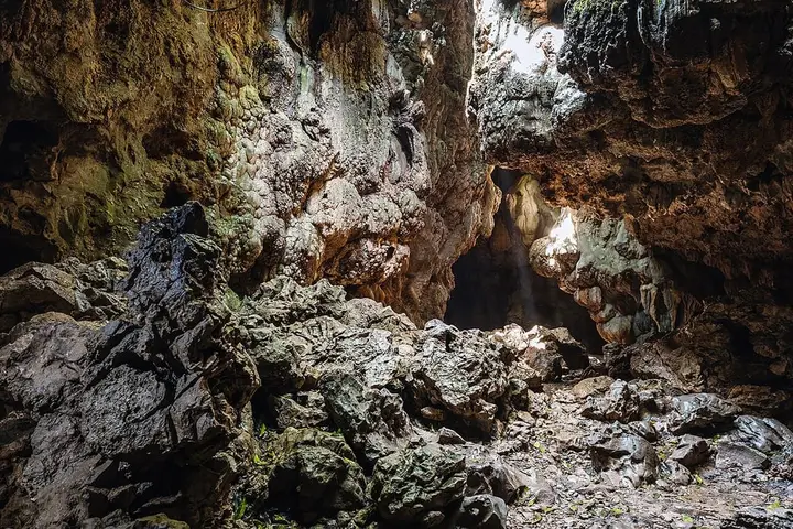 Mawsmai Cave