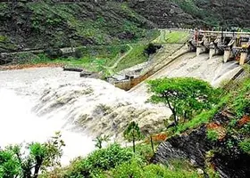 The spillway of Pandoh Dam on the Beas, seen from the Mandi to Kullu road