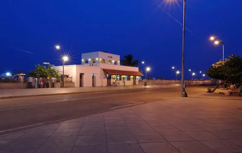 Promenade (Rock Beach)