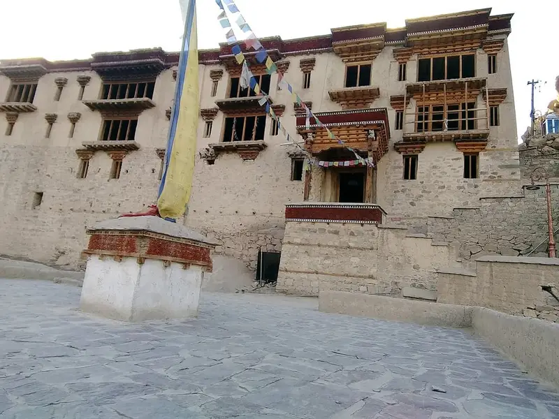 Shey Palace