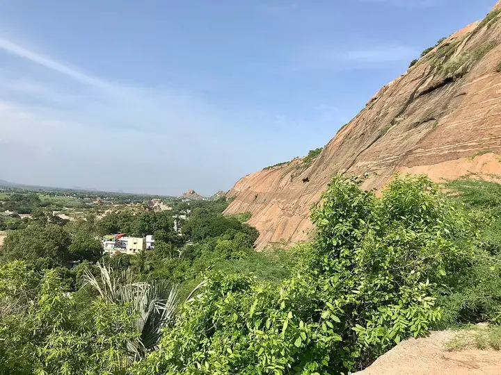 Yanaimalai rock-cut temples